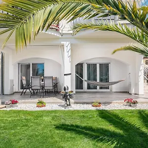  Apartment 3 & 4 Bedrooms Simona Kroatien
